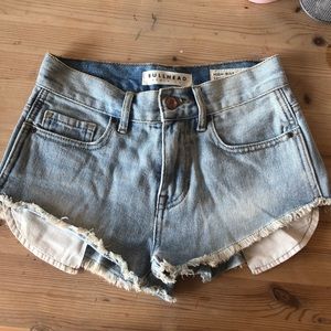 super cute pacsun shorts